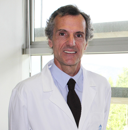 Dr. Jorge Barros B.