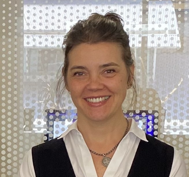 Dra. Aniela Wozniak B.