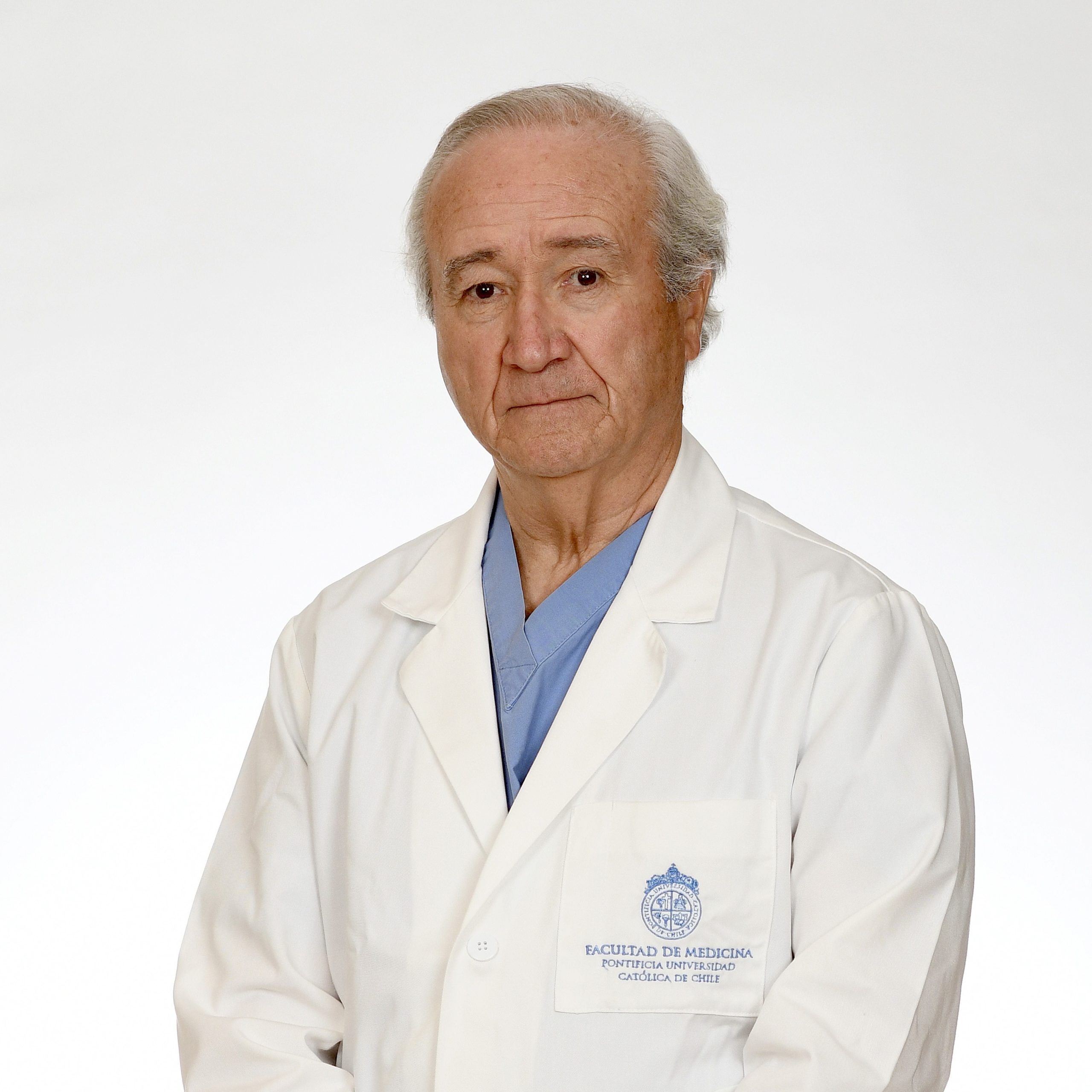 Dr. Luis Ibáñez A.