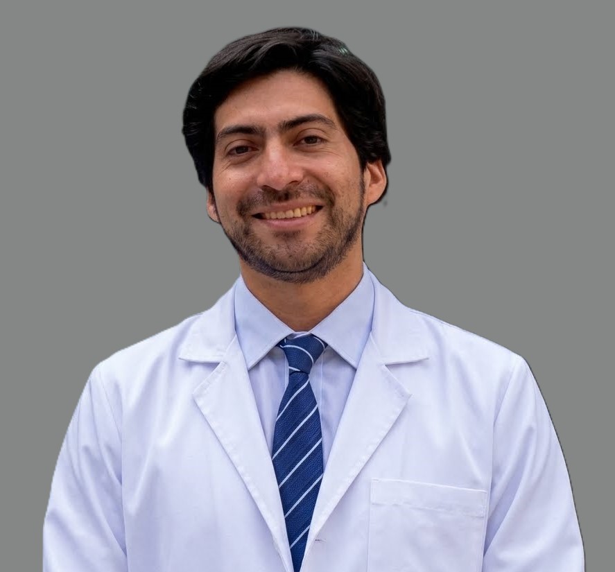 Dr. Claudio Calvo P.