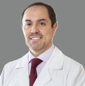 Dr. Cristián Salgado A.