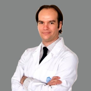 Dr. Maximiliano Carmona C.