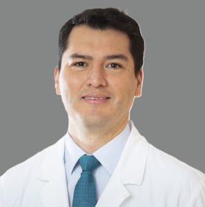 Dr. César Luna G.