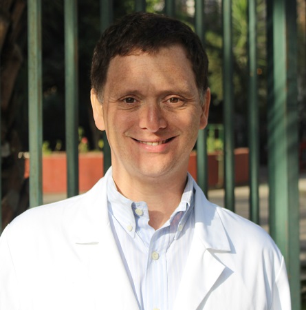 Dr. Arturo Borzutzky S.