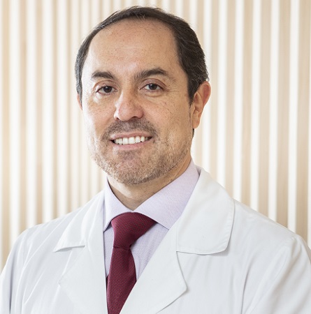 Dr. Cristián Salgado A.