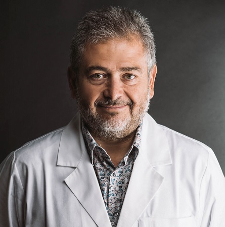 Dr. Cristián Claveria R.