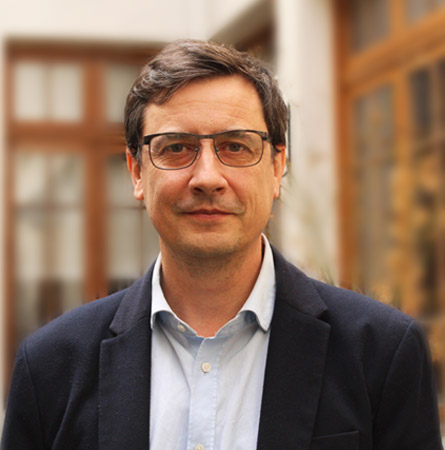 Dr. José Luis Santos M.