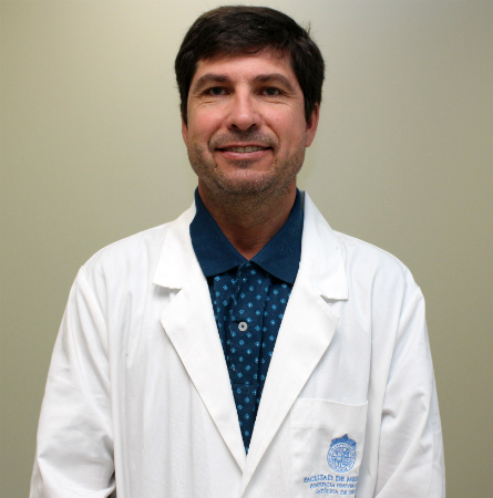 Dr. Juan Carlos De la Cuadra F.