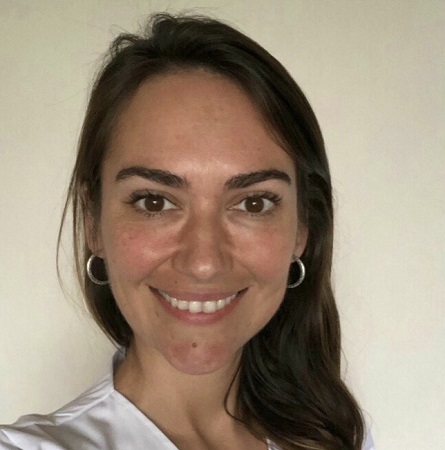 Dra. Ma. Josefina Fry A.