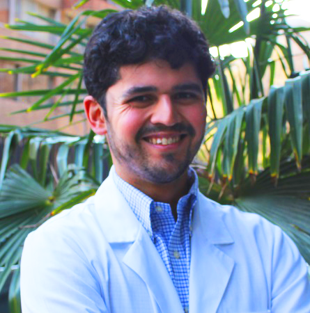 Dr. Matías Álvarez B.