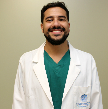 Dr. Maximiliano Zamora H.