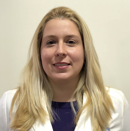 Dra. Clelia González F.