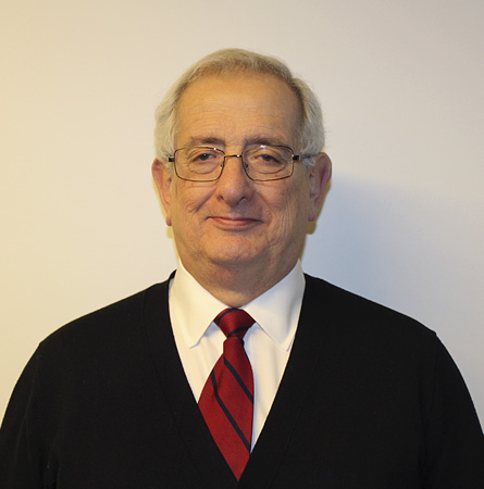 Dr. Nicolás Velasco F.