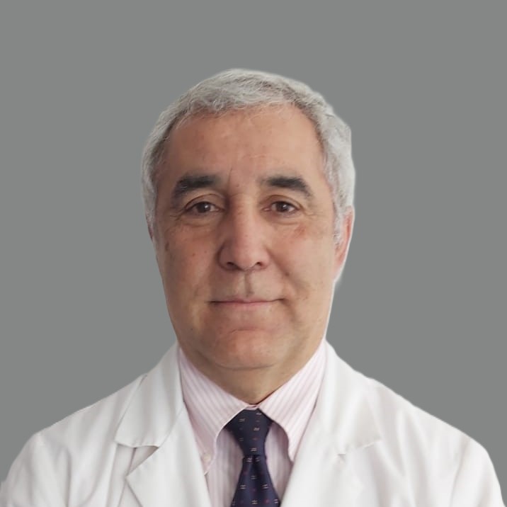 Dr. Pedro Becker R.