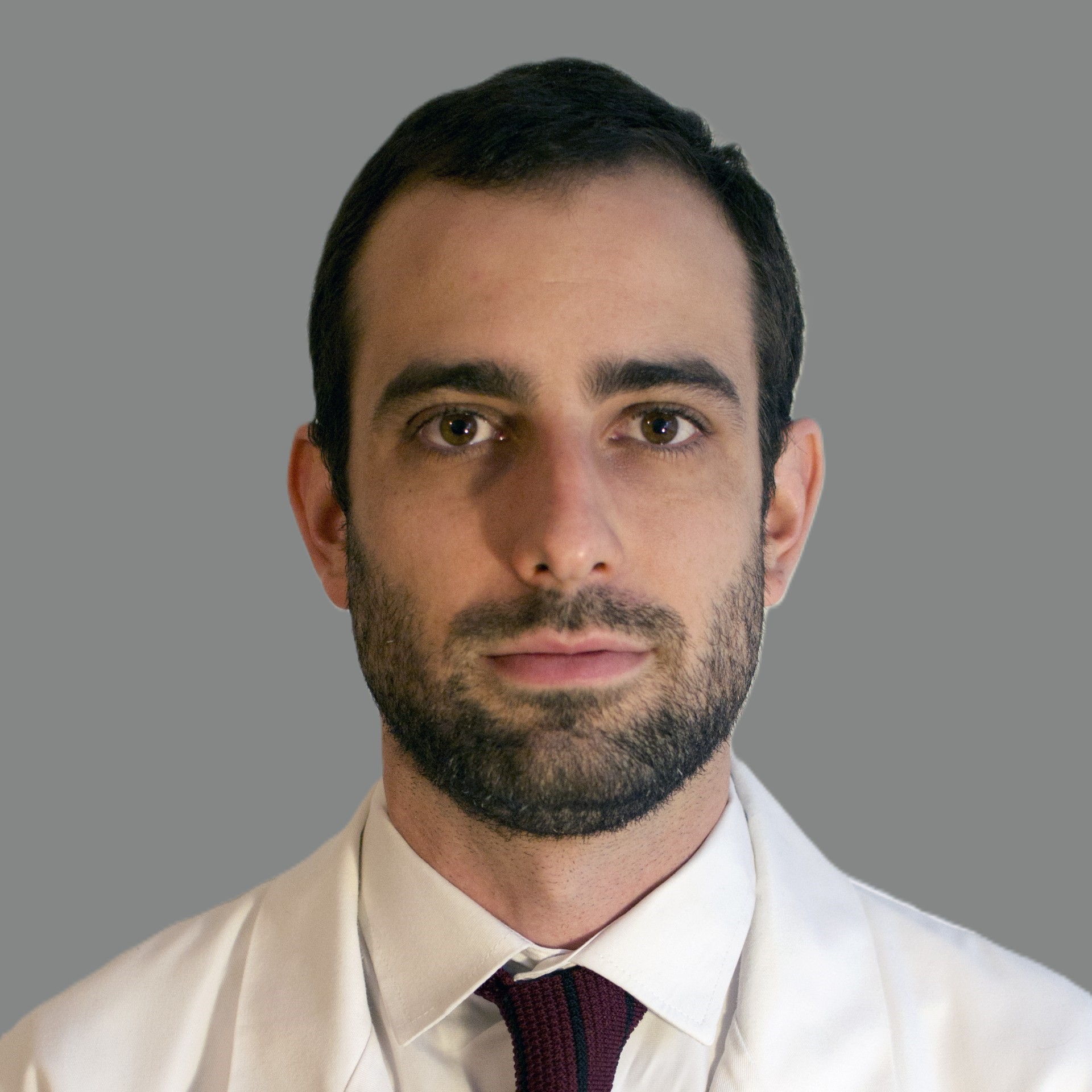 Dr. Santiago Besa B.
