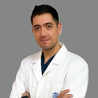 Dr. Sebastián Tapia C.